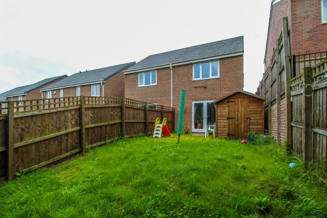 58, Milton Road, Wakefield photo 4
