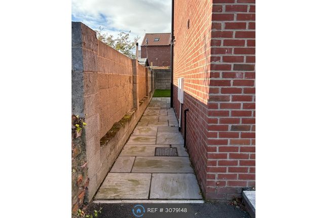 Keyingham, Hull photo 5