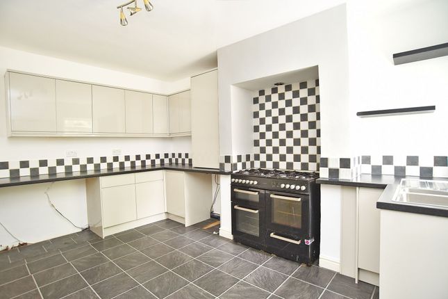 14 Belmont Terrace, Harrogate photo 2
