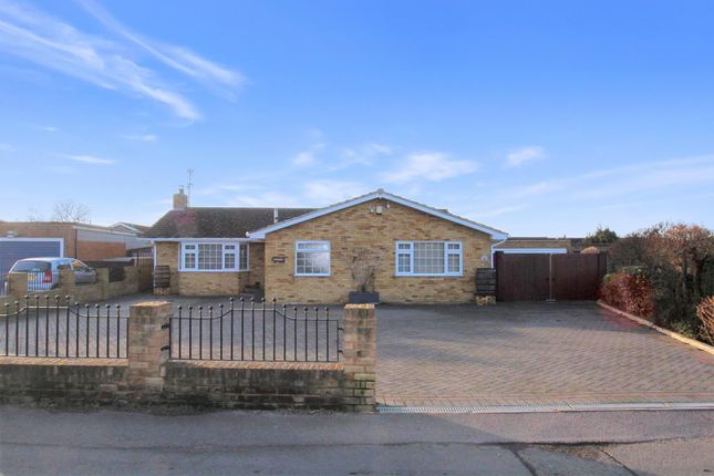 Detached bungalow for sale in Vicarage Lane, Lower Halstow, Sittingbourne