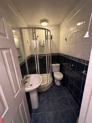 27, Tavistock Court, Nottingham photo 2
