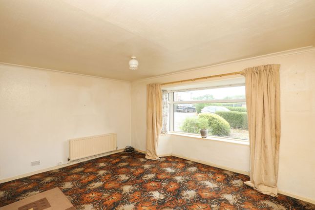 27 Springfield Road, Dronfield photo 3