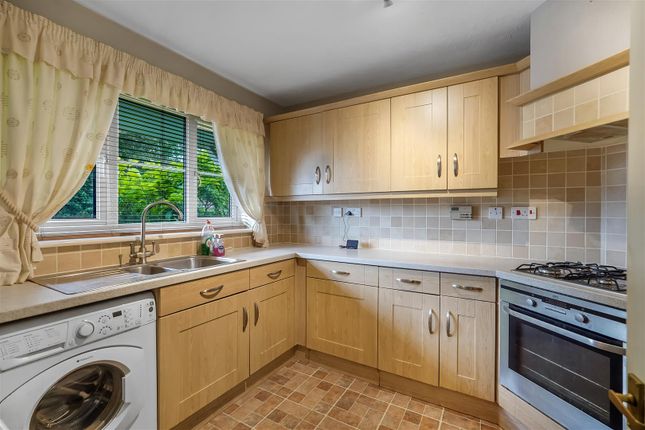 4, Hawthorn Drive, Barnard Castle photo 3