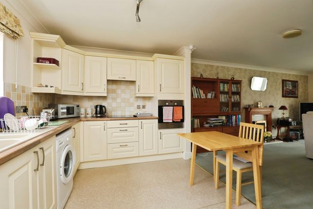 2, Cherry Mews, Dereham photo 4