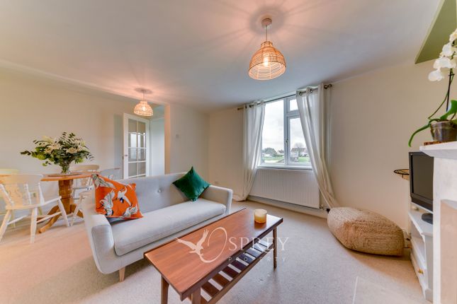 13, Tods Terrace, Uppingham photo 2