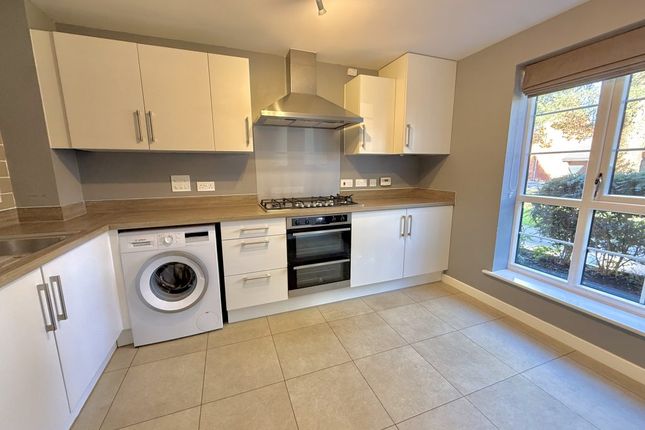 15, Sidney Martin Road, Bordon photo 2