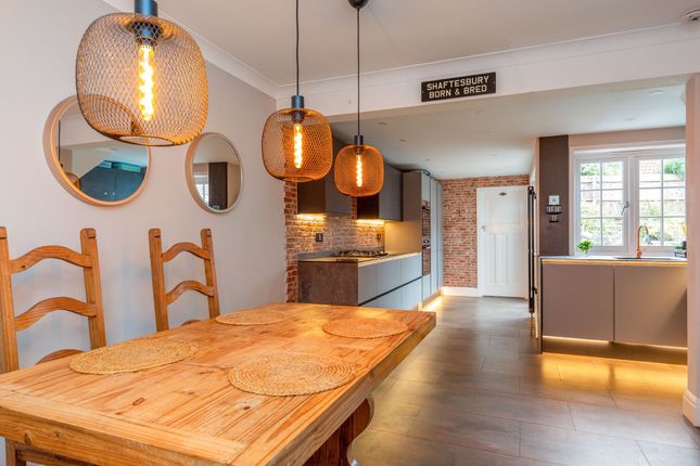 White Cottage, Shaftesbury photo 2