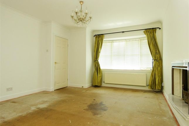 29, Wynwood Park, Liverpool photo 4