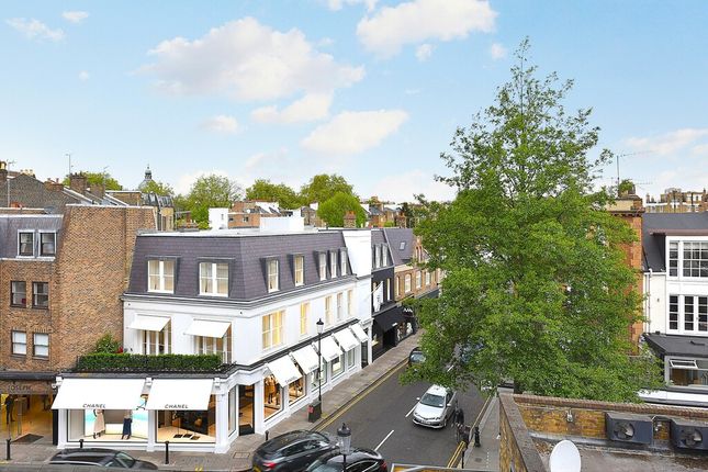 Flat to rent in Sloane Avenue, South Kensington