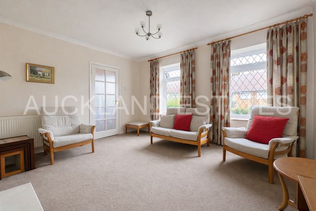 16, Kemble Close, Potters Bar photo 5