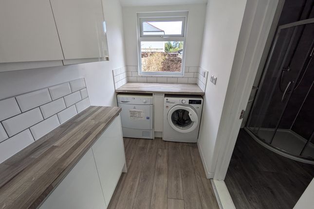 27, Richmond Road, Exeter photo 4