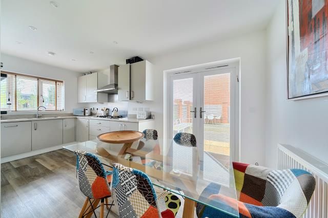 1, Goodenough Drive, Wantage photo 4