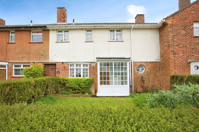 Thumbnail Terraced house for sale in Pettycot Crescent, Gosport