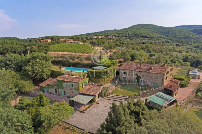 Villa for sale in Arezzo, Arezzo, Tuscany