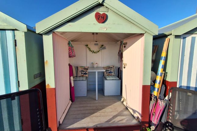 24, Beach Hut, 24, Kings Esplanade, Hove photo 2