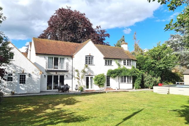 Thumbnail Detached house for sale in Marlow Road, Bourne End, Buckinghamshire