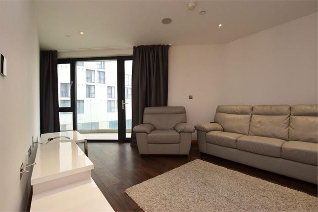 FLAT 106 Pinnacle Tower, 23 Fulton Road, Wembley Park photo 4