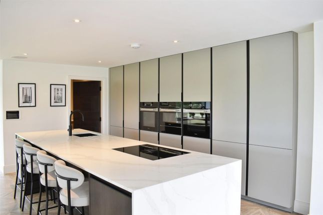 Kitchen Dining Living Area