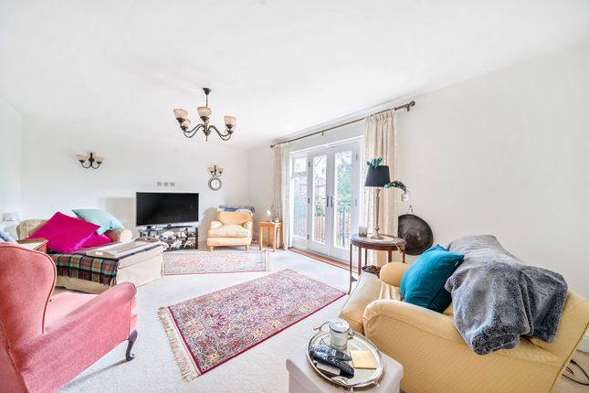 Flat for sale in Chilbolton Avenue, Winchester