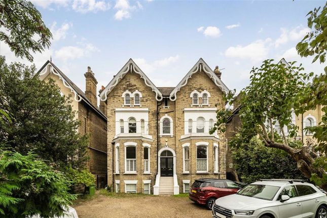 2-bed flat on 13B, Stratheden Road, London, £425,000