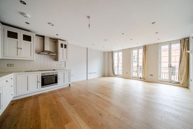 Flat 5, Southbrook House, 25 Bartholomew Street, Newbury photo 2