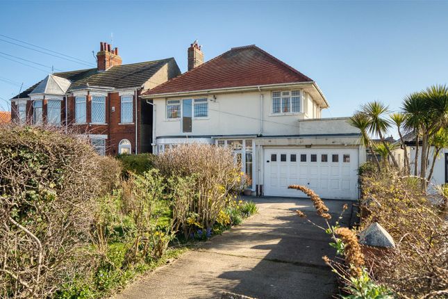 25, Hollym Road, Withernsea photo 2