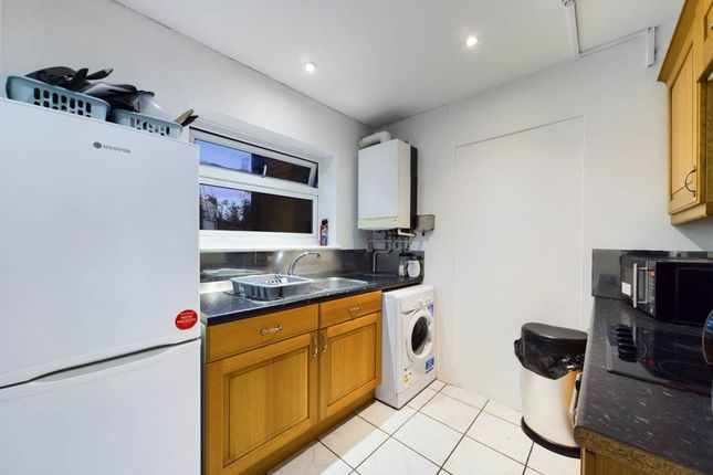 Room 2 Side A Thanet Road, Bexley photo 4