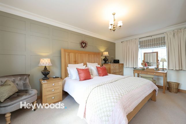 39 Whitmore Road, Newcastle photo 3