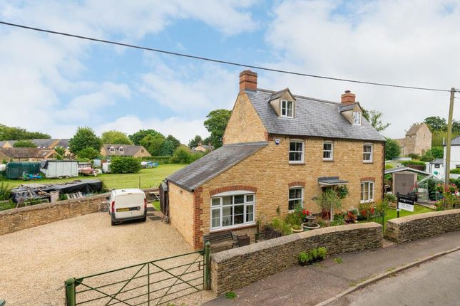 Detached house for sale in Ardley, Oxfordshire