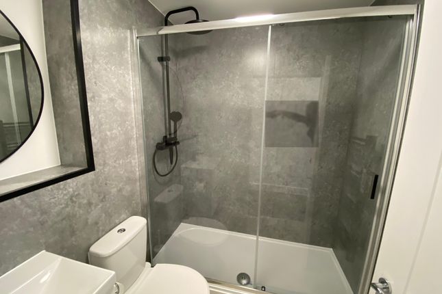 377, Bath Road, Bristol photo 3