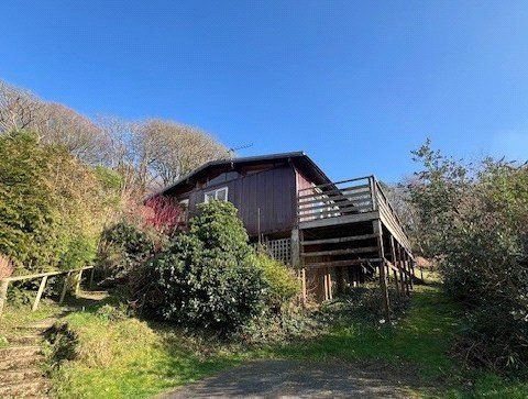 3-bed caravan on Ty Hapus, 5, Llugwy Lodge Estate, Machynlleth, £135,000