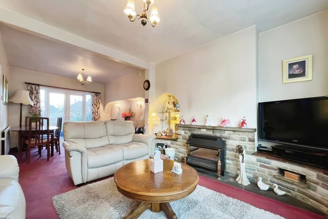 Detached house for sale in Valentine Road, Leicester, Leicestershire