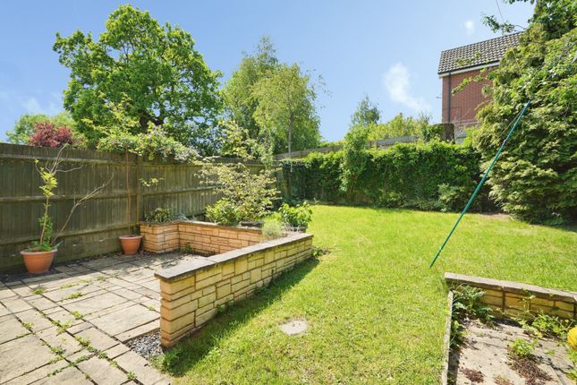 33, Derrys Hollow, Leicestershire photo 4