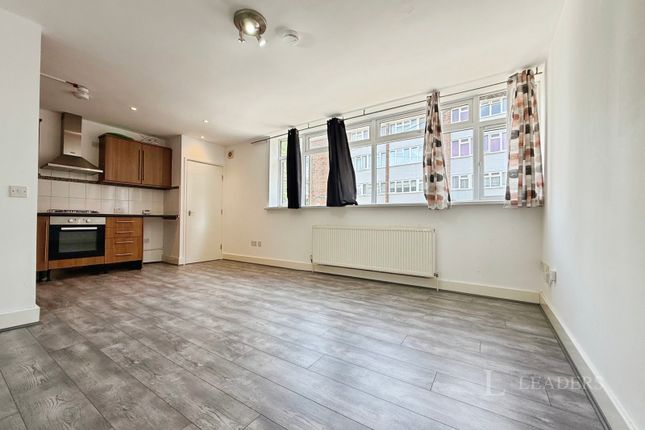 Flat 2, The Old Vine, Lower Vauxhall, West Midlands photo 3