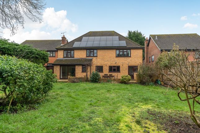 4, Scotts Close, Winchester photo 4