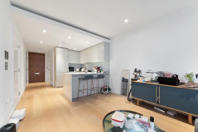 4203 Hampton Tower 75, Marsh Wall, London photo 4
