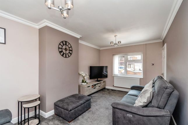 18, Sydenham Road, Wolverhampton photo 3