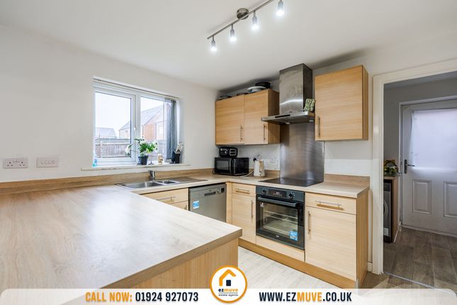 6 Kingfisher Way, Dewsbury photo 3