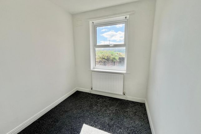 22 Chatsworth Gardens, Byker, Newcastle upon Tyne photo 5