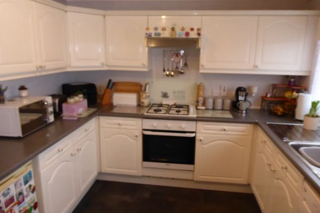 31, Pool View Caravan Park, Buildwas, Telford photo 3