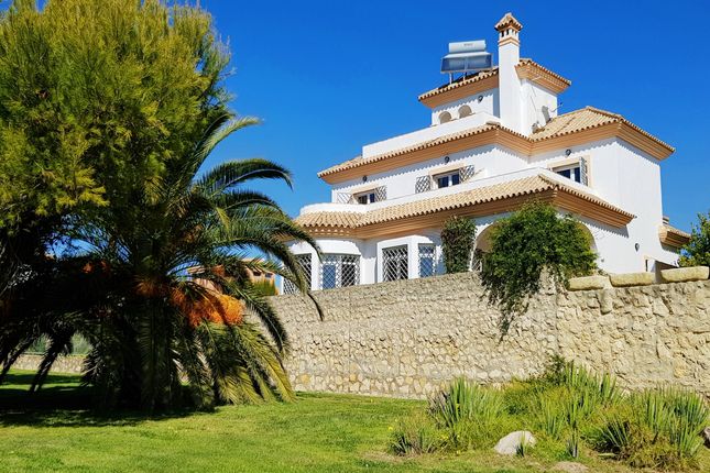 Thumbnail Villa for sale in El Puerto De Santa Maria, El Puerto De Santa María, Cádiz, Andalusia, Spain