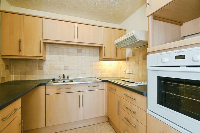 49, Barkers Court, Sittingbourne photo 4