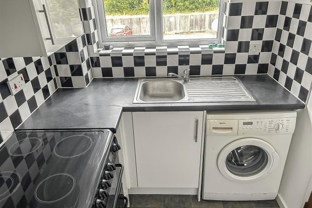 70, Speedwell Close, Cambridge photo 3