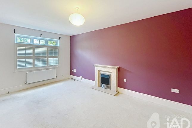 Blackcap Lane, Bracknell photo 5