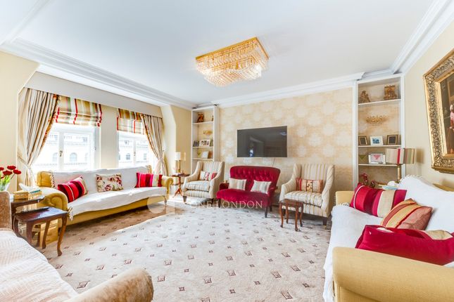Flat for sale in Alexandra Court, Queen's Gate, London