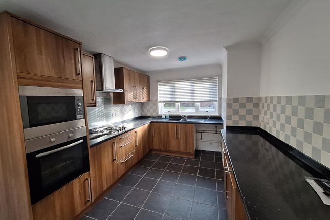 70, Oldbrook, Bretton photo 5