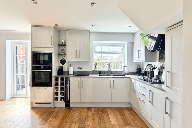104, College Road, Bexhill-on-Sea photo 4