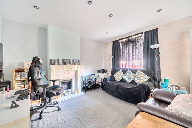 60 Woodmeadow Road, Birmingham photo 2