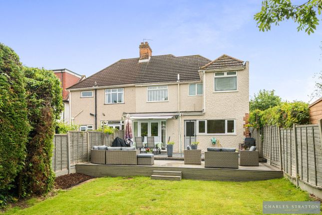 1 Belgrave Avenue, Romford photo 2