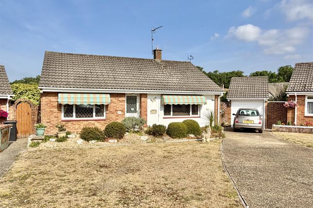 2-bed house on 6, Holly Close, Poole, £350,000